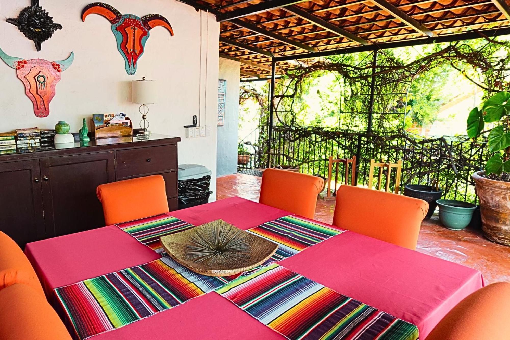 Enjoy Ac In Our Guest Room At Inn Ajijic Eksteriør billede